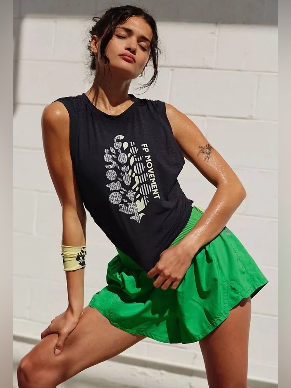 NWOT FREE PEOPLE MOVEMENT TEMPO SPORT MODE LOGO MUSCLE TANK